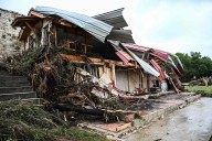 Security Guard Trapped in Flooding Cabin with 'Terrified' Young Campers