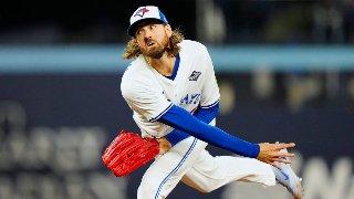 Gausman's gem spoiled by 2 late homers in Blue Jays' World Series Game 2 loss vs Dodgers, Yamamoto