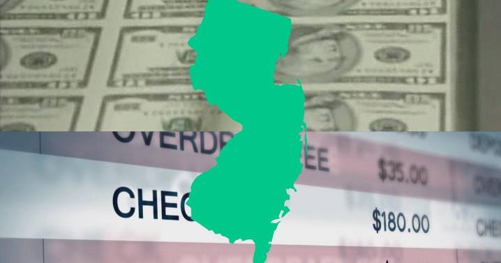 Two-thirds of N.J. residents polled "dissatisfied" with the economy as governor's race enters final month