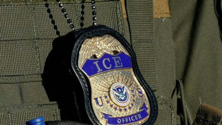 Apple elimina las apps de rastreo del ICE tras las presiones de Trump