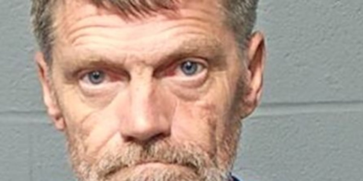 Hartford police arrest man found in stolen vehicle