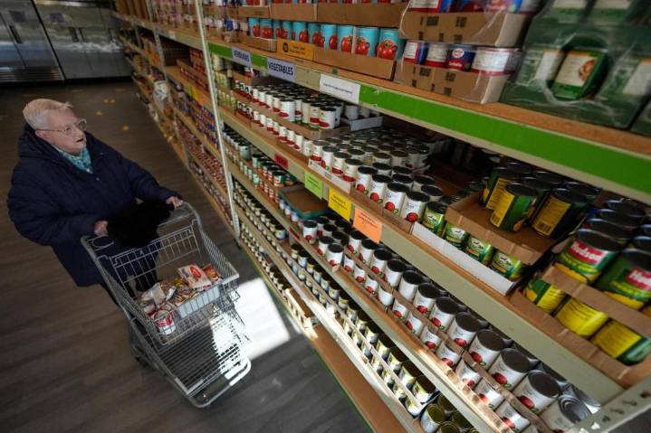 How to help feed the hungry if the shutdown pauses food aid