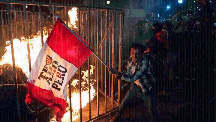 Crisis en Perú: un manifestante muerto durante masiva protesta contra el Gobierno y Congreso