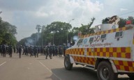 Bangladesh: Teachers continue protest, block Shahbagh intersection in Dhaka
