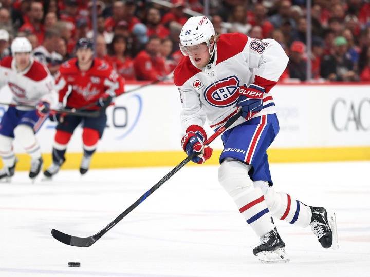Canadiens' Patrik Laine out 3-4 months after surgery for muscle injury