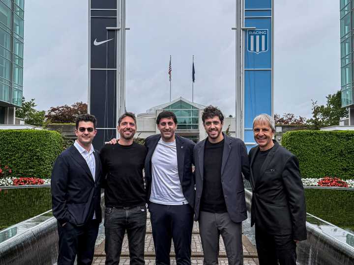 Racing anunció que cambia de marca de camiseta: firmó con Nike por tres años y el deseo que sea "de por vida"