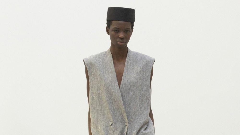 Christian Wijnants Spring 2026 Ready-to-Wear Runway, Fashion Show & Collection Review [PHOTOS]