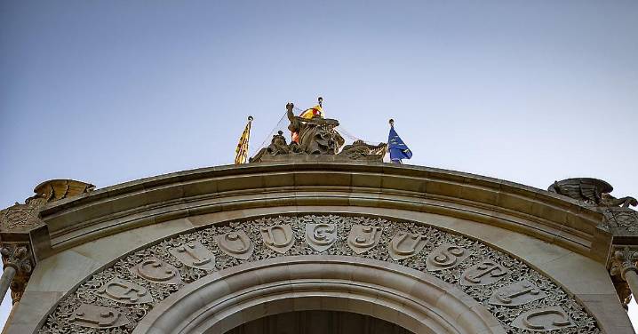 'Godzilla' y 'Pep': Mossos lleva un narcoasalto que salpica a dos agentes en el juicio por corrupción en el puerto