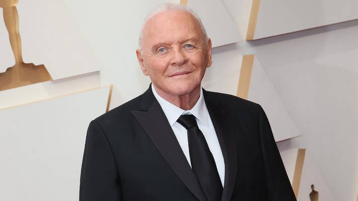 Hopkins reveals mysterious voice led to his decades of sobriety journey