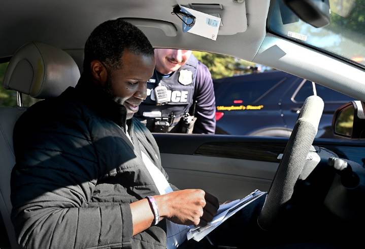 Drivers practice getting pulled over in Howard County