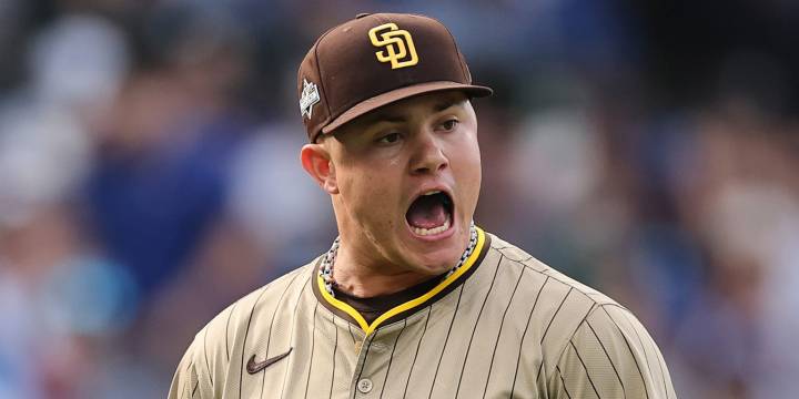Padres' bullpen dominant in NL Wild Card Series Game 2 2025