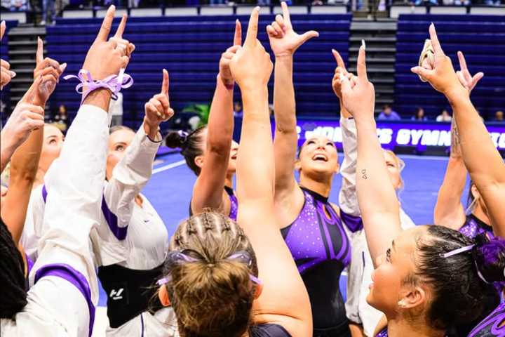 LSU Gymnastics Recruitment Strategy Broken Down After Fans’ Criticism How will LSU Tigers gymnastics manage their roster in the coming season, with 9 commitments already for the class of 2028? Krushna