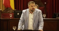 Més, a Prohens: «Estáis fomentando un país de criptobros inmobiliarios»