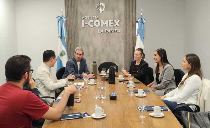 Delegación china conoció la oferta productiva y turística de La Pampa