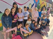 Un mural de Keiko Mataki llena de 'melodía' el Isaac Albéniz