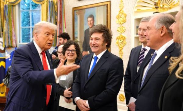 Crece la expectativa por el posible anuncio de un acuerdo comercial “inédito” con los Estados Unidos