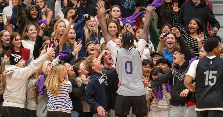 Utah Jazz pay local high school a surprise visit