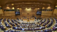 El Senado elimina los pagos en metálico tras la polémica de los sobres a Ábalos