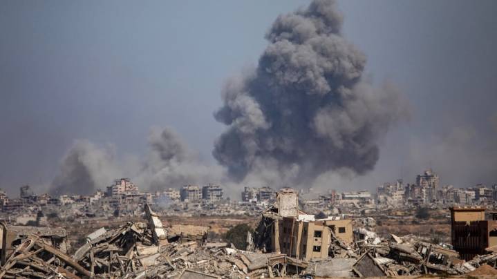 Hamas exigió un alto el fuego permanente y la retirada del ejército israelí de Gaza para cerrar un acuerdo