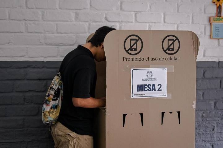 Elecciones a Consejos de Juventud: ¿Resultados reflejan pérdida de la izquierda en los jóvenes?