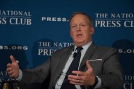 'Republicans should be embarrassed': Former Trump press sec says GOP losing shutdown fight