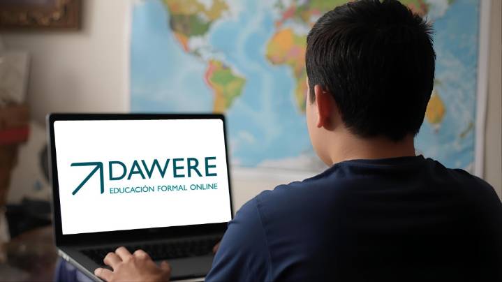 Colegio Dawere celebra diez años transformando la educación virtual en América...