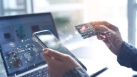 The Credit Card ‘Swipe Trap’: 5 Hidden Financial Risks You Must Watch Out For