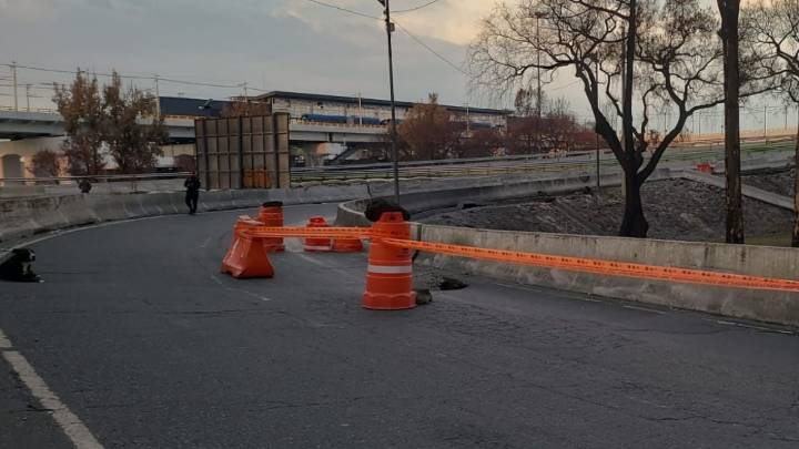 Se registra socavón con grieta de seis metros en el Puente de la Concordia, lugar de explosión de pipa