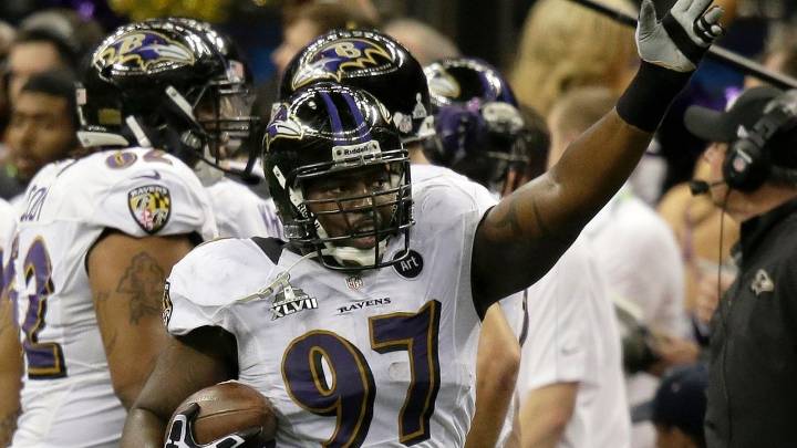 Arthur Jones, a defensive lineman who won a Super Bowl with the Ravens, has died at 39
