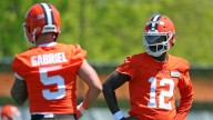 Browns OC opens up about 'unique' Gabriel, Sanders situation