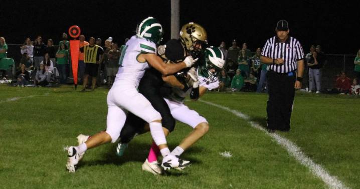 Panthers grind out victory over Hornets to stay atop WIVC North