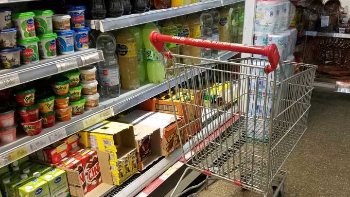A votar con las ventas que siguen por el piso