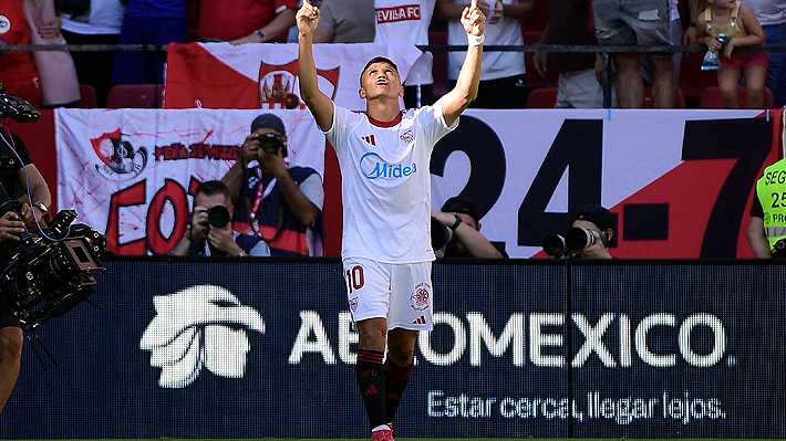 La tremenda ovación que se llevó Alexis y las emotivas palabras del chileno tras goleada ante Barcelona