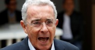 Absuelven a Álvaro Uribe, expresidente de Colombia, del delito de soborno