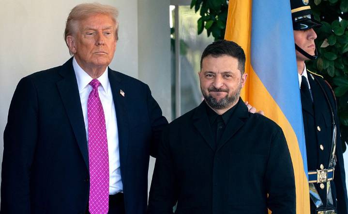 Face to Face With Zelensky, Trump Waffles