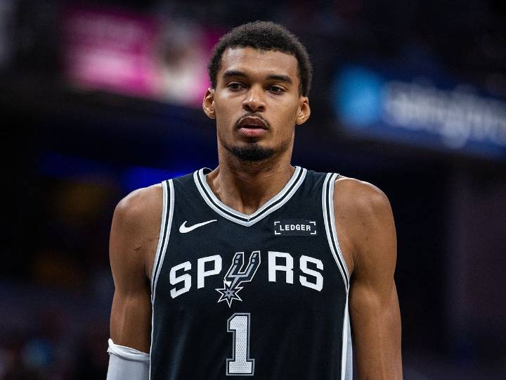 Victor Wembanyama extiende su vínculo con los Spurs