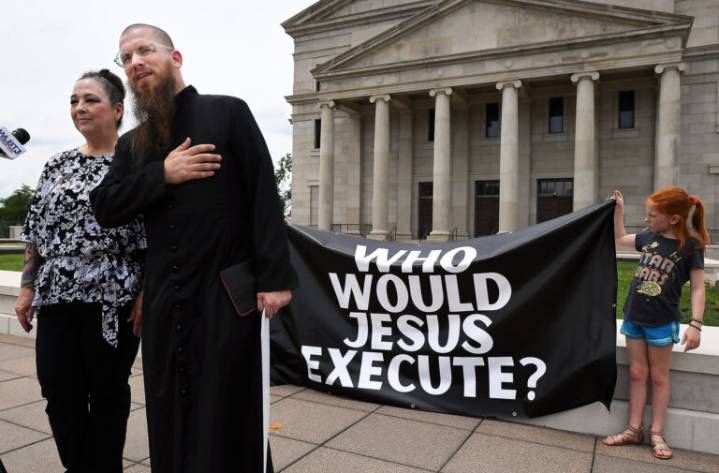 5 executions in 8 days: Why the death penalty is being used more in the US this year