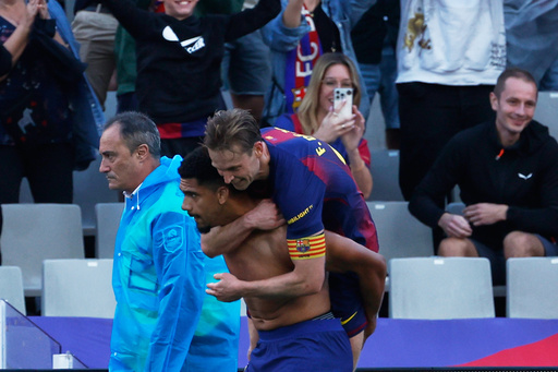 Barcelona vence a Girona en el tiempo añadido, pero expulsan al técnico Hansi Flick
