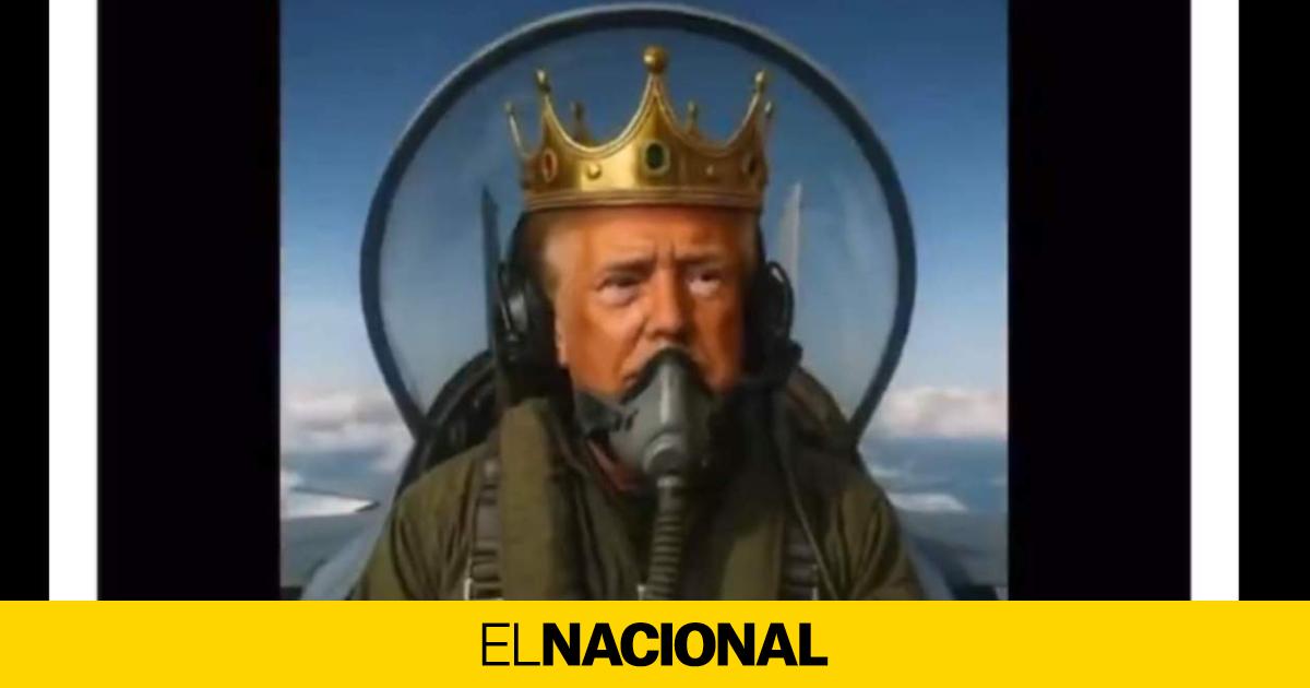 El vídeo del 'King Trump' contra las protestas: con corona y pilotando un caza que bombardea excrementos