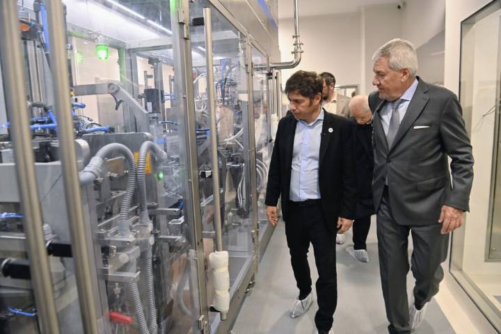 Kicillof y Taiana recorrieron el Parque Industrial