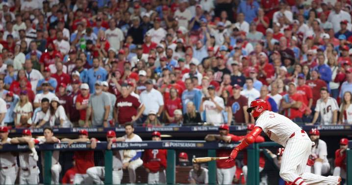 5 Phillies thoughts: Can they come back? Also, the bunt that blew it all in Game 2