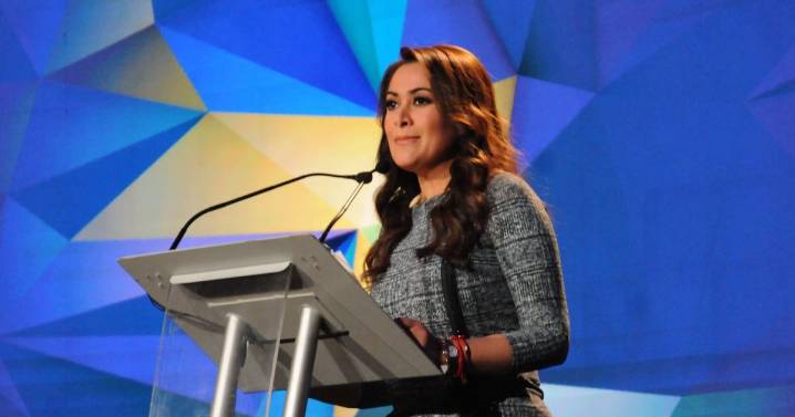 Tere Jiménez reafirma compromiso en la lucha contra el cáncer de mama en Aguascalientes