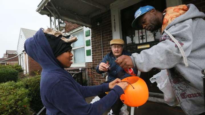 Metro Detroit’s Halloween weather forecast: Chilly, dry conditions