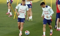 Dani Olmo sufre una pequeña lesión en el sóleo