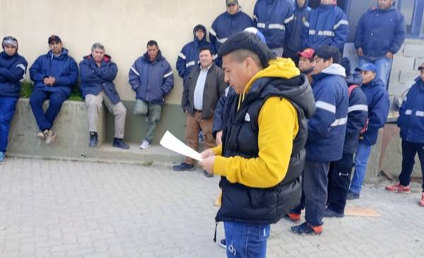 Levantan medida de fuerza en Obras Públicas municipal tras firmar acuerdo con el intendente