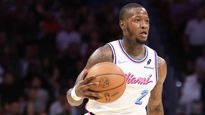 Rozier, Billups will not receive salaries while on leave: AP sources