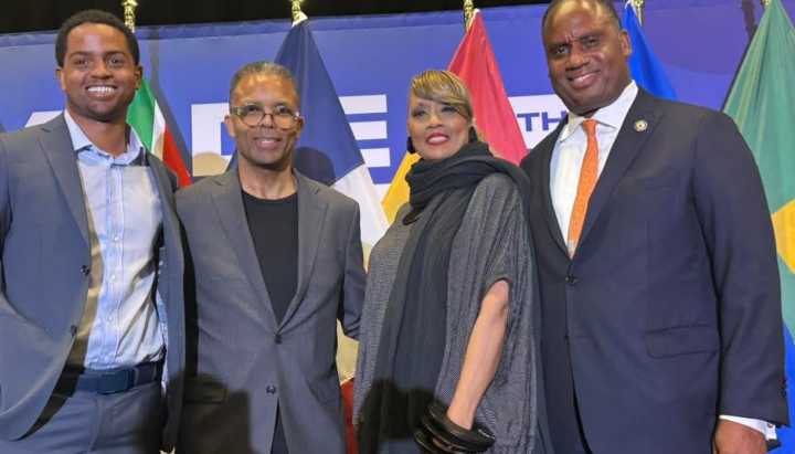 Jesse Jackson Jr.'s past and future in the balance as he jumps back into political life