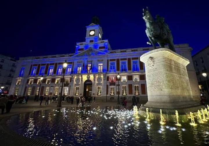 Ayuso recurrirá ante la Audiencia Nacional la decisión del Gobierno de declarar la Real Casa de Correos lugar de memoria