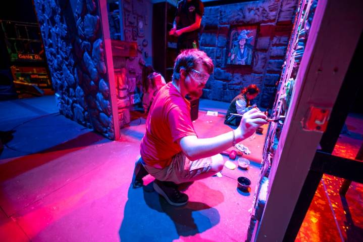 Valencia, UCF programs help students land theme park jobs