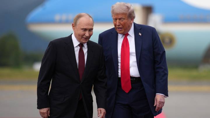 President Donald Trump and Russia's Vladimir Putin to meet in Budapest to talk end of Ukraine war following two